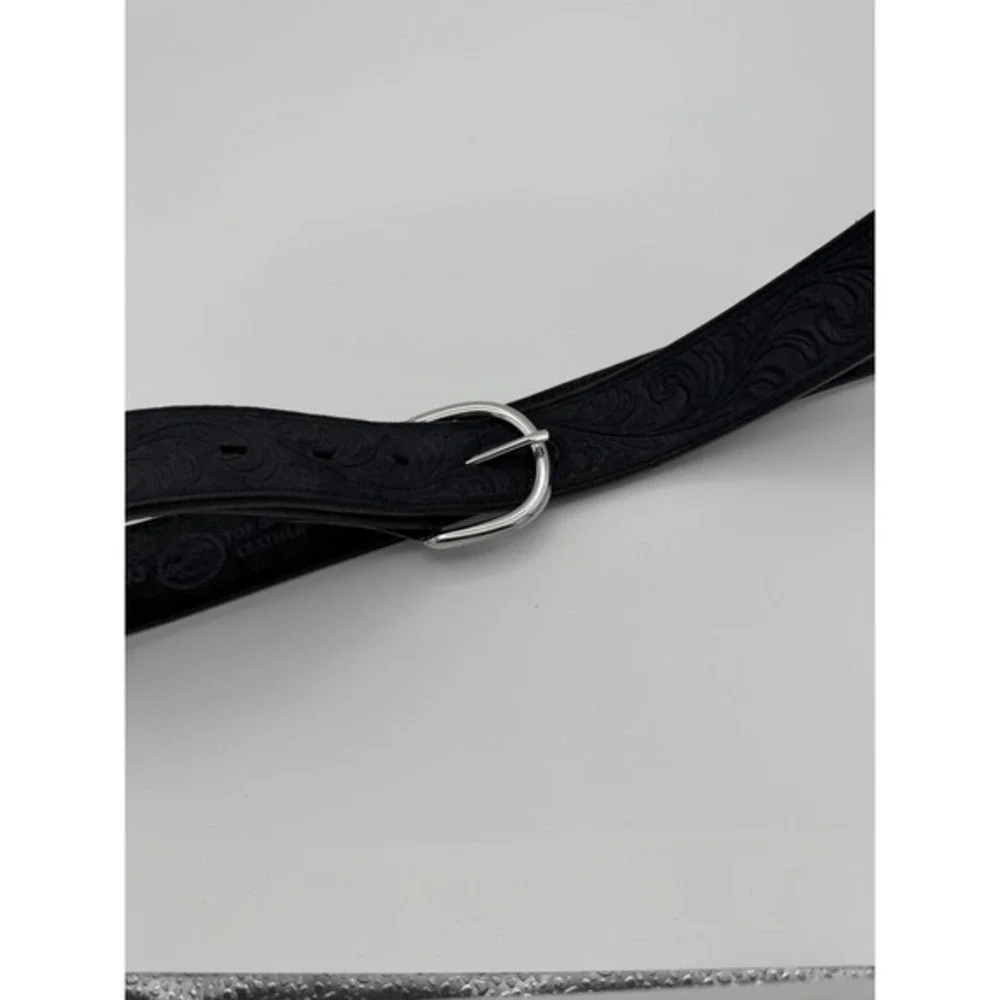 Silver Creek Leather Belt 42 Inch Black  Western Fits 32-34 Silver Buckle 3859‎